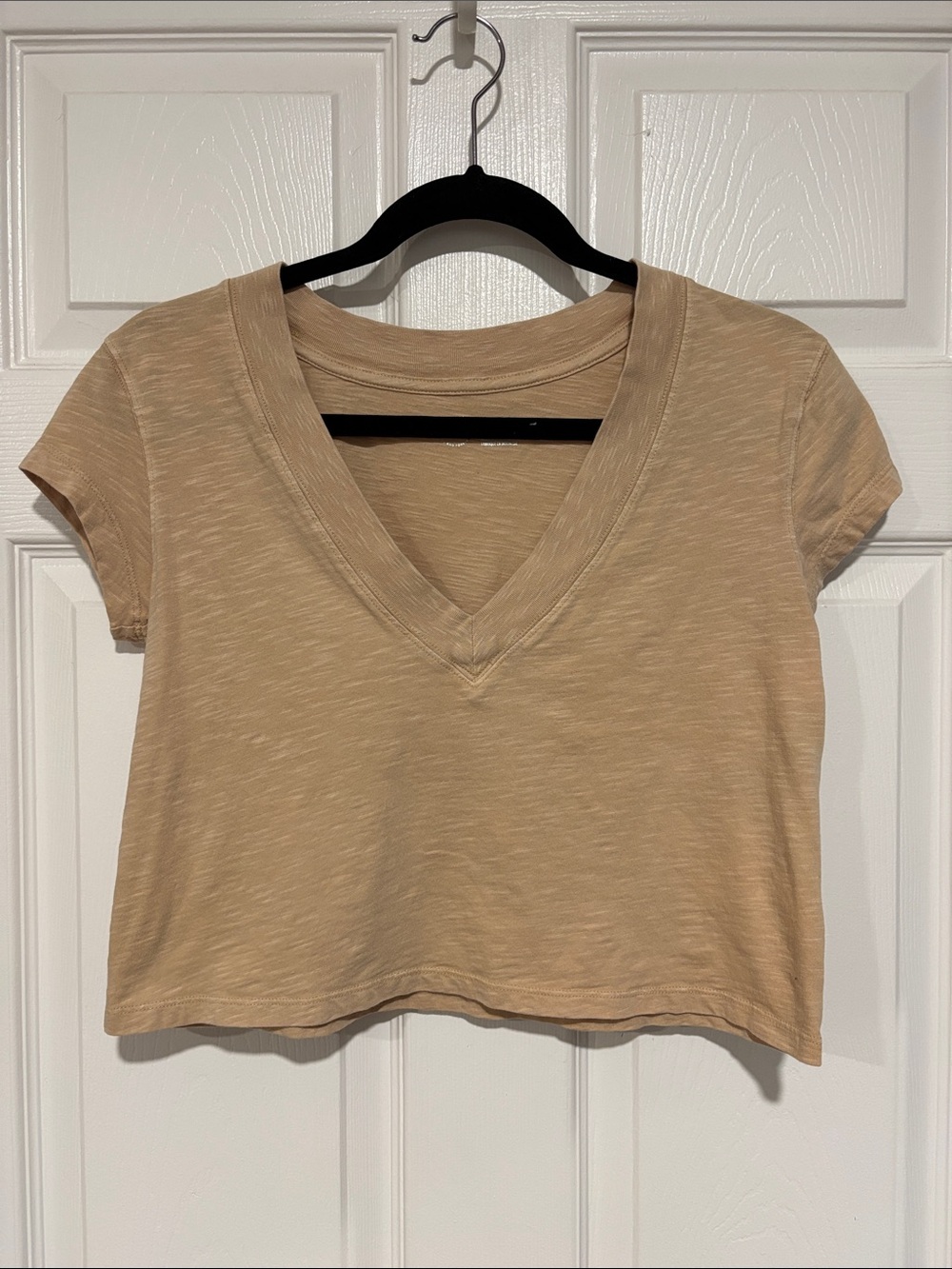 Aerie V-neck Cropped T-shirt Beige/Tan Size XXS